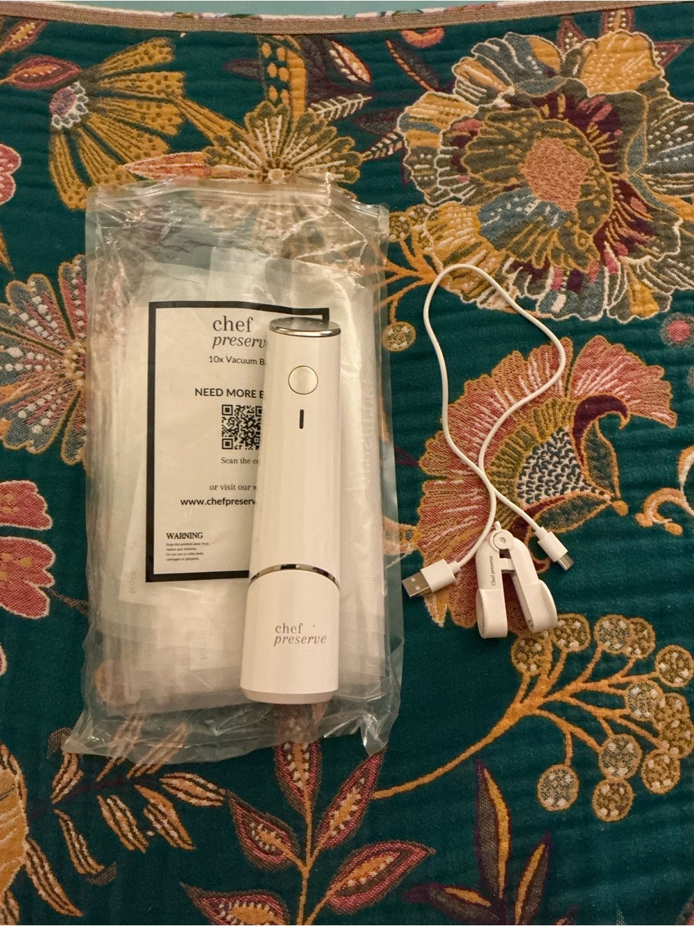 White Portable Vacuum Sealer Pump with USB Cable